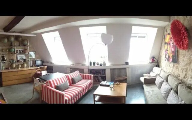 Notre Dame Paris Flat