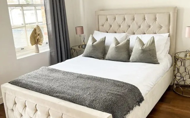 London Stylish 1 Bedroom Apartment