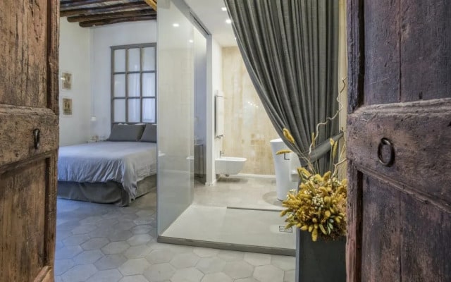 Luxury Apartment Trastevere Fienaroli