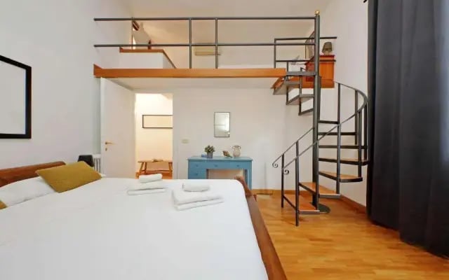 Amleto Apartment