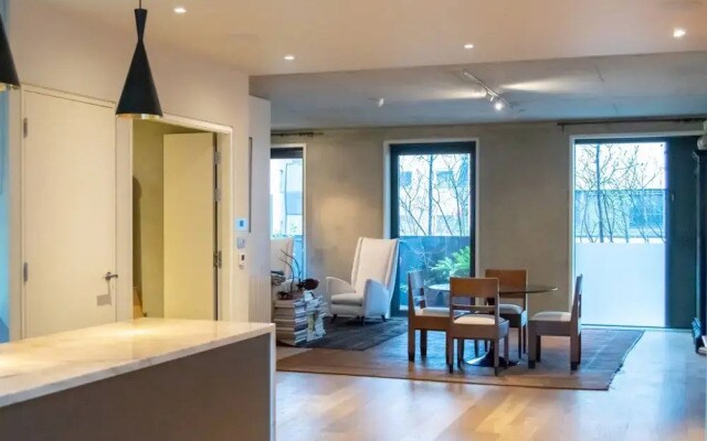 Artistic 1 Bedroom Flat in Central London