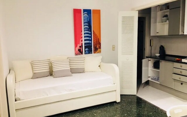 CIBELES Apartment (2BR 1BT)