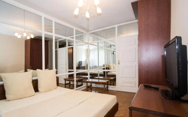 ApartLux (АпартЛюкс) на Вернадского 99 корп. 1