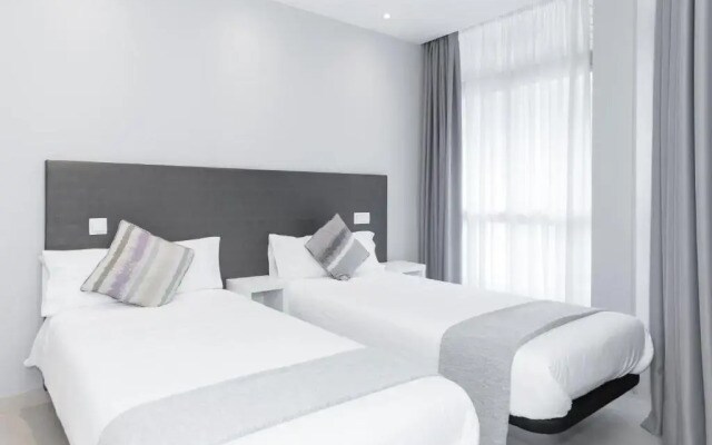 Hostal Aslyp 114