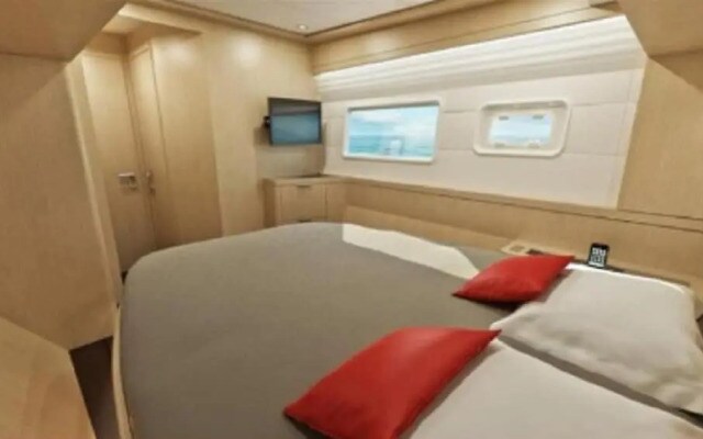 Catacruises