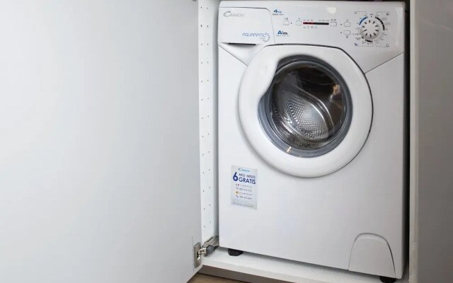 Chmielna 12 Street P&O Serviced Apartments