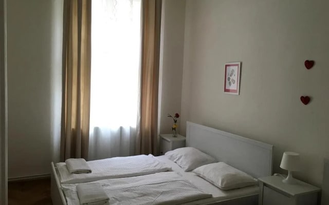 Old Town Apartment