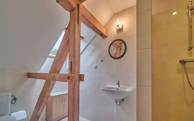 Spacious Mountain Retreat