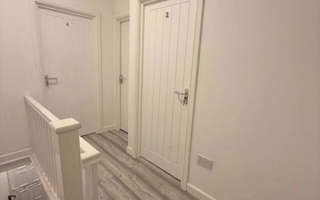 Stylish Dream Home With 4 En-suite Bedrooms