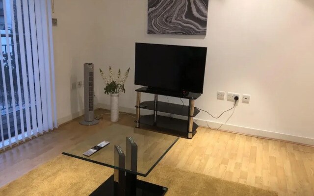 London River Side Hideaway Luxury Apartments