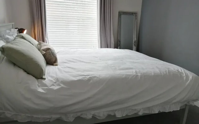 2-bed Flat in Hamilton Square