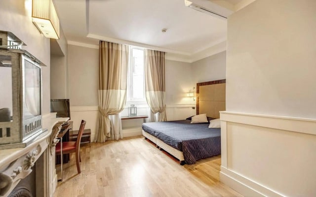 939 Hotel