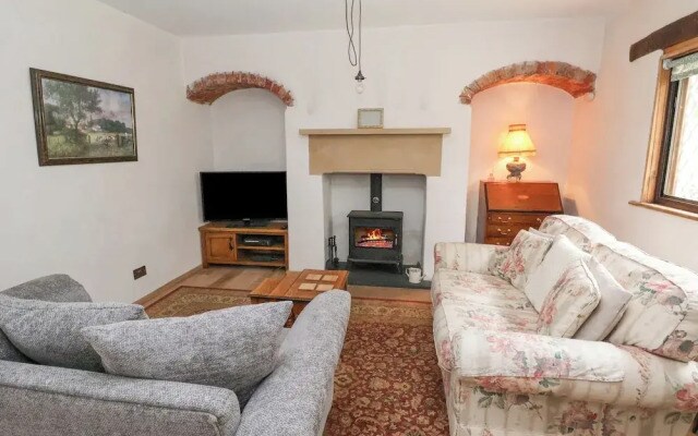 1 Fountain Cottages