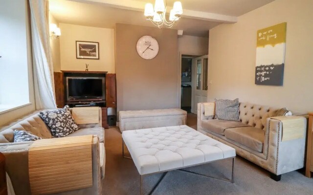 20 Wool Road
