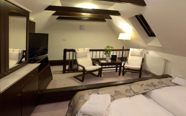 Hotel Grand