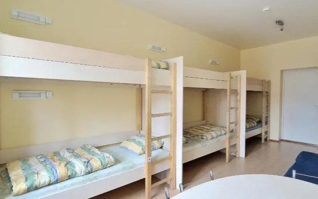 Hostel Filaretai