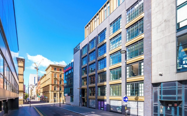 Hilltop Serviced Apartments - Piccadilly