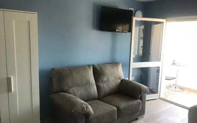Kyo Verdiales Apartamento