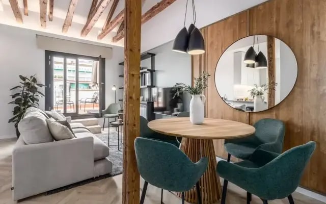 Ziggy - 3 Bedrooms and Terrace and Balcony in Trafalgar