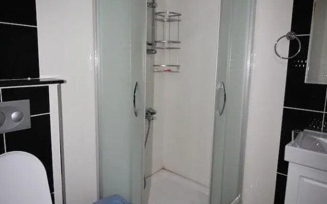 Kardeşler Apart