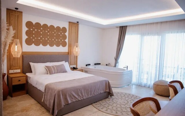 Villaqua Boutique Hotel