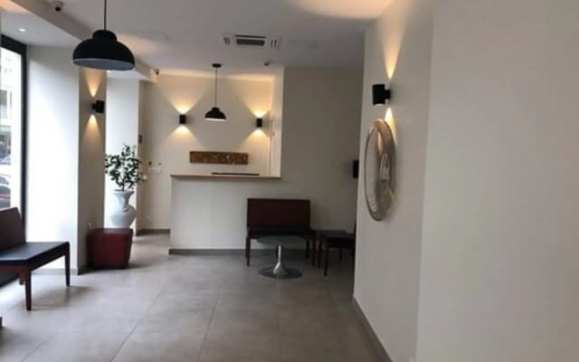 Hotel Le National Clichy Paris
