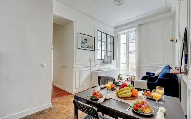 Chic 1BR Flat - Le Marais Charm