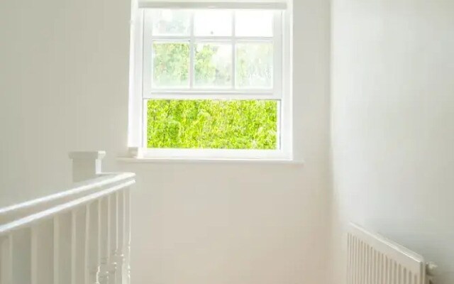 Modern Tower Bridge 2BR Town House