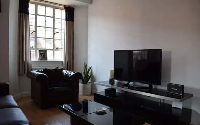 1 Bedroom Apartment in South Kensington