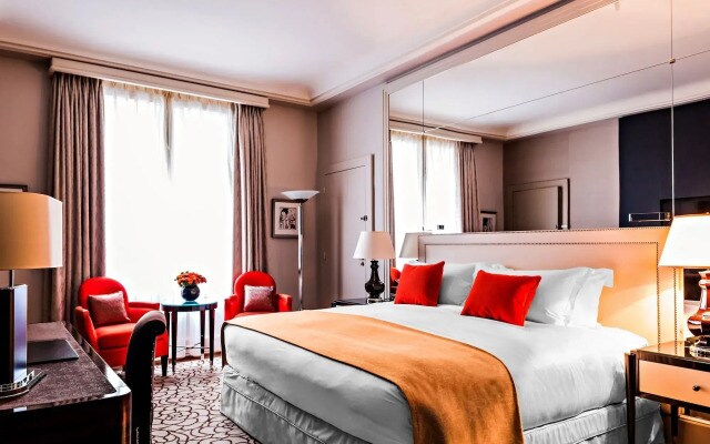 Prince de Galles, a Luxury Collection Hotel, Paris