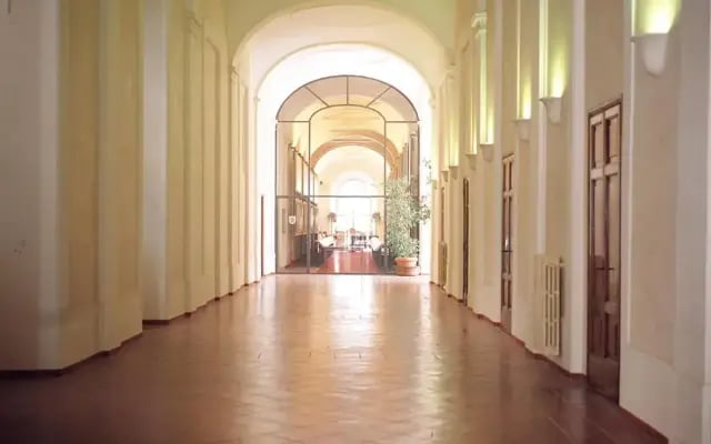 Отель Domus Sessoriana
