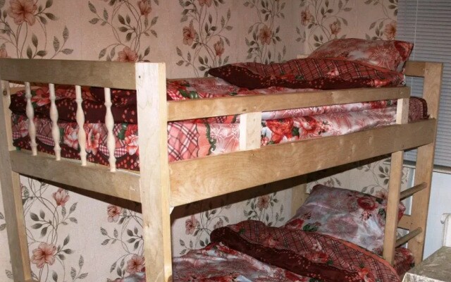 Zvezda Hostel Mira