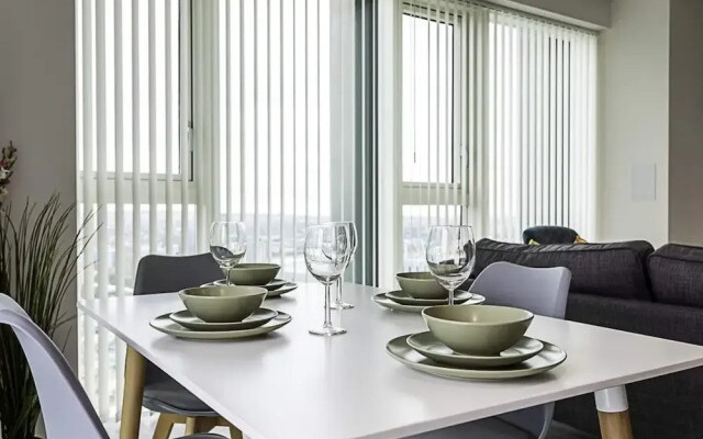Icon Tower Flat One - North Acton
