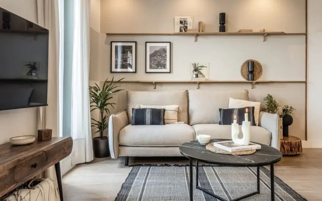 Trentola - 3 Bedroom in Malasa a