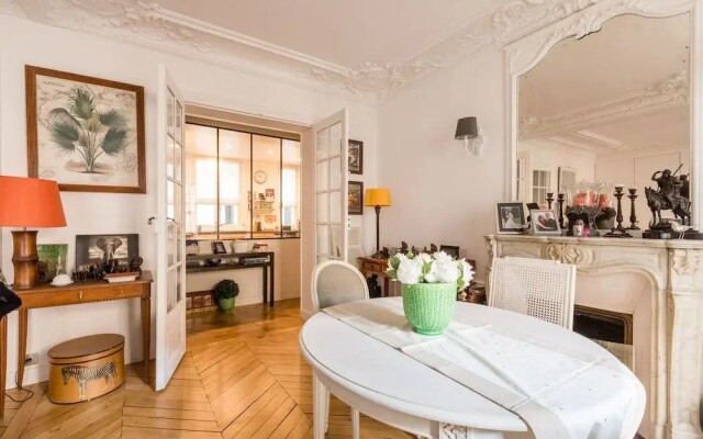 Family Stay Near Montparnasse