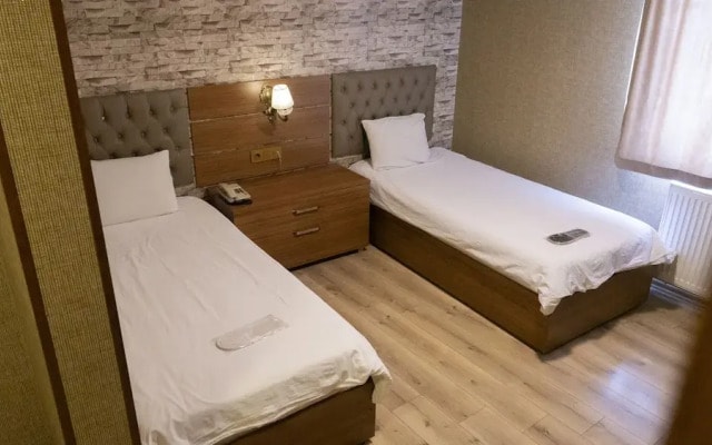 Ers Life Hotel