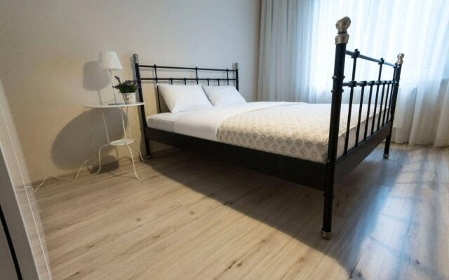 Büyükada Apart Hotel - Karadağ Apart