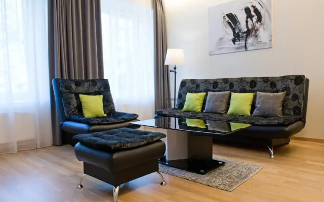 Apartment4Me