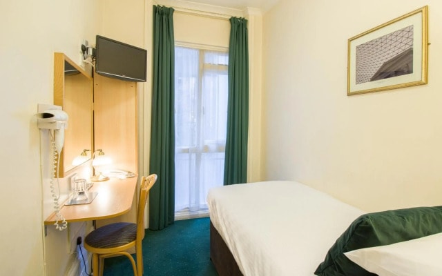 London Town Hotel