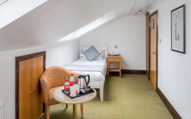 Abbey Hotel Shepherd's Bush