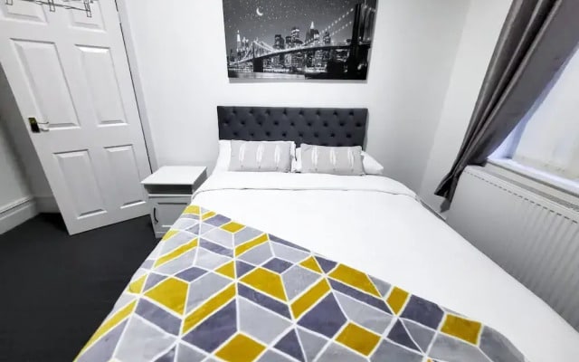 Comfortable Stay - Ivor St