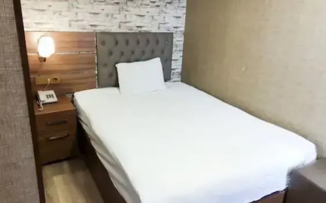 Ers Life Hotel