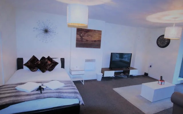 Wharf Rooms