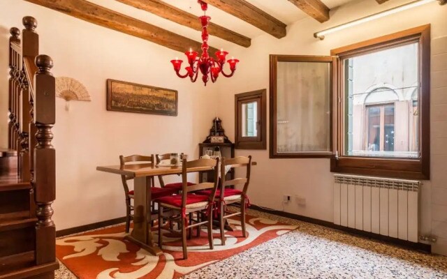 Vivaldi Apartment