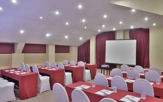 Durusu Metra Club