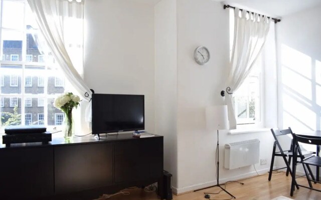 Flat in Battersea