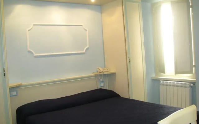 Tiffany Roma Suite