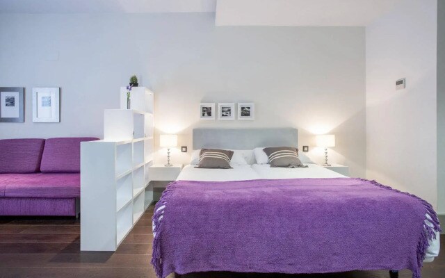 Gran Via Suites