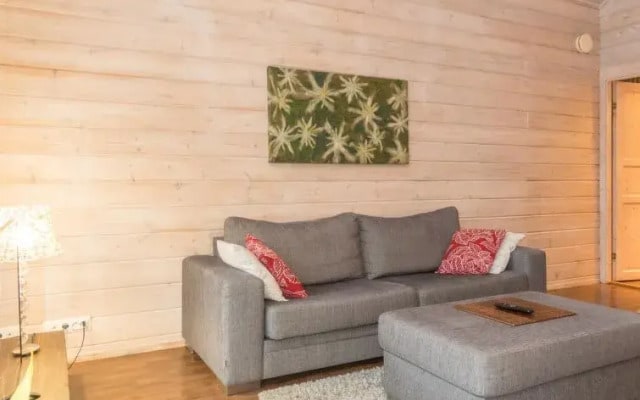 Holiday Home Luoston karpalo