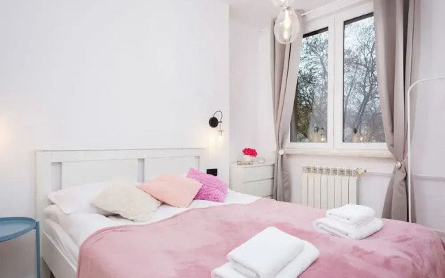 Stępińska Apartment Warszawa by Renters